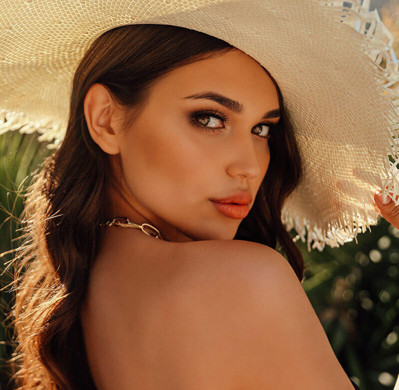 Beautiful woman wearing a hat